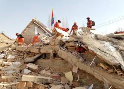 Cina: intensifica operazioni di soccorso in regioni colpite da sisma
