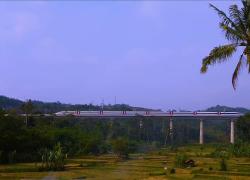 Cina-Indonesia: HSR Giacarta-Bandung approfondisce amicizia tra Paesi