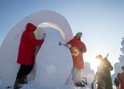 Cina: competizione internazionale di sculture di neve ad Harbin (2)