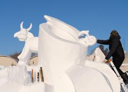 Cina: competizione internazionale di sculture di neve ad Harbin (1)