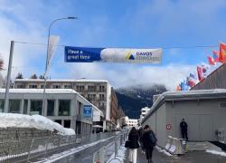 Svizzera: WEF Annual Meeting esorta a cooperazione nell'incertezza economica globale
