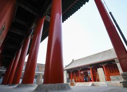 Cina: Pechino, Tempio di Hong'en aperto al pubblico (1)