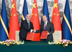 Cina-Nauru: firmano comunicato congiunto su ripresa relazioni diplomatiche 