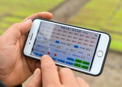 Cina: spedizioni telefoni cellulari, +6,5% nel 2023