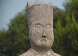 Cina: sculture in pietra custodiscono mausolei imperiali di dinastia Song settentrionale
Le tombe imperiali si trovano nella città di Gongyi, nella provincia centrale cinese dello Henan