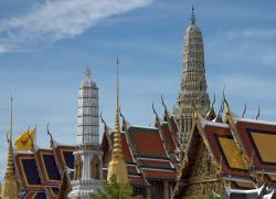 Cina: ministro Esteri, con Thailandia entrerà in "era esenzione da visto"
Le due parti hanno firmato un accordo sull'esenzione reciproca, attiva dal primo marzo