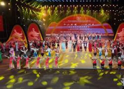 Cina-Vietnam: celebrano Festa di primavera con gala transfrontaliero