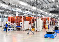 Cina: operativo progetto per la produzione di batterie di FAW e BYD