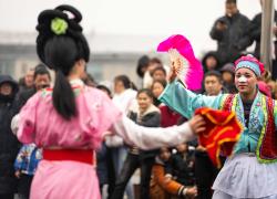 Cina: Hunan, celebrazioni per Festa di primavera a Yiyang (1)