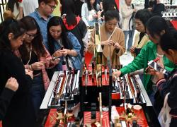 Cina: vacanze per Festa primavera stimolano consumi duty-free a Hainan