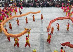 Cina: Gansu, celebrazioni per Festa delle lanterne (1)