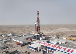 Cina: trivellazione di pozzo segna traguardo superando 10.000 metri