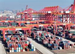 Cina: commercio estero di beni +8,7% a gennaio-febbraio