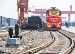 Trasporti: porti a nord-est, viaggi record di treni merci Cina-Europa a gen-mar