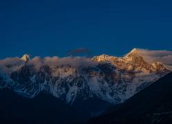 Cina: Xizang, veduta del monte Namjagbarwa (1)