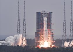 Cina: dispiega con successo satellite relay per futura esplorazione lunare