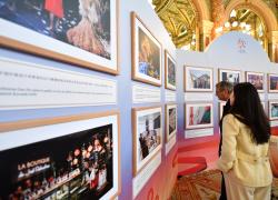 Mostra fotografica per 60esimo relazioni diplomatiche Cina-Francia (1)