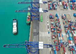 Cina: flusso merci e container nei porti in costante crescita nel Q1