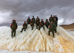 Cina: ranger pattugliano riserva naturale nello Xizang (1)