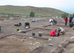 Cina-Asia centrale: lavoro archeologico congiunto su antica Via della seta porta frutti