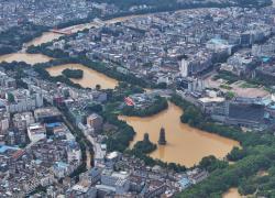 Cina: allagamenti a Guilin