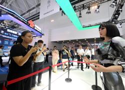 Cina: expo sull'intelligenza robotica a Tianjin (1)
