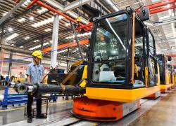 Cina: utili industriali in crescita del 3,4 % a gen-mag