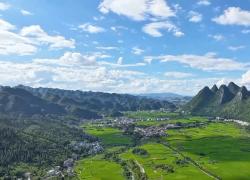 Cina: ex funzionario ONU impressionato da turismo montano nel Guizhou
