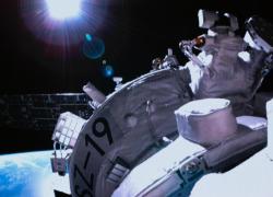 Cina: Shenzhou-19 agganciato con successo a combinazione di stazione spaziale