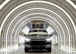 Cina: casa auto BYD registra aumento ricavi, utili netti a gen-set