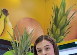 Cina: ecco come un cesto di frutta viene riempito alla CIIE
