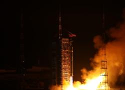 Aerospazio: Cina lancia nuovo gruppo di satelliti