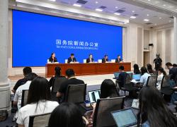 Cina: conferenza stampa su risultati nel rafforzamento trasporti nel 14mo piano quinquennale