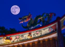 Cina: celebrazioni per Festa di metà autunno (1)