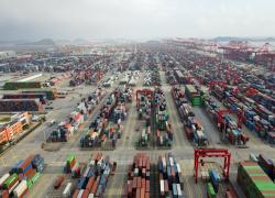 Cina: presenta iniziativa per promuovere corridoi marittimi verdi internazionali
