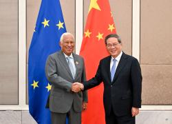 Cina: Premier Li, pronta a lavorare con UE per relazioni bilaterali sulla strada giusta
