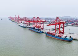 Cina: nel 2025 il porto di Taicang ha mosso 8,736 milioni di TEU (1)