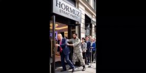 "Trump cacciato dal 'partito di Hormuz', mentre Putin, Jong-un, Xi Jinping e Araghchi festeggiano"  - VIDEO FAKE CREATO CON AI