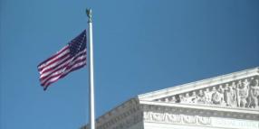La Corte Suprema Usa boccia i dazi di Trump. Lui: "Una vergogna"