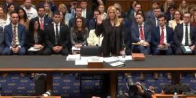 Epstein, citata in giudizio procuratrice Bondi su gestione files