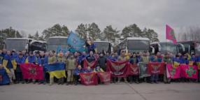 Tornano dalla Russia 300 prigionieri di guerra ucraini