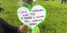 A Pontida i militanti della Lega: Bossi &egrave; stato tradito