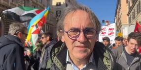 Bonelli al corteo di Roma: no ai signori della guerra