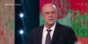 Fratelli di Crozza, Monologo sul riconoscimento Uniesco della cucina italiana, le parole di Tajani e la vendita dei quotidiani italiani