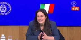 Locatelli: 257 milioni per sostenere caregiver familiare