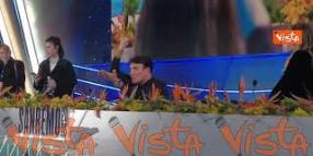 Sal Da Vinci canta in sala stampa