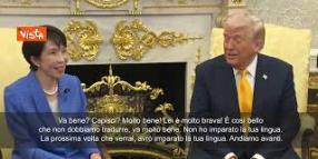 Trump scherza con Takaichi: Sei molto brava con l'inglese. Imparer&ograve; il giapponese
