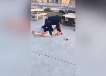 San Diego, donna arrestata al Linda Vista Center dopo &ldquo;insulti razzisti ai passanti&rdquo;, scaraventata a terra e ammanettata - VIDEO