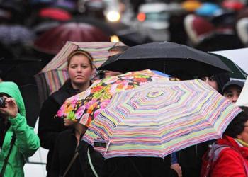 Meteo, le previsioni il 15 e 16 novembre: nuvoloso e piogge sparse