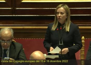 Meloni al Senato frena su confisca e utilizzo asset russi e invio soldati a Kiev: "Regaliamo vittoria a Mosca se non agiamo su basi solide di diritto" - DIRETTA